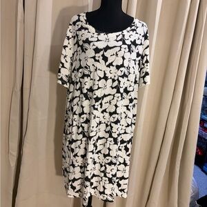 Sanctuary Black and White Floral Midi Dress